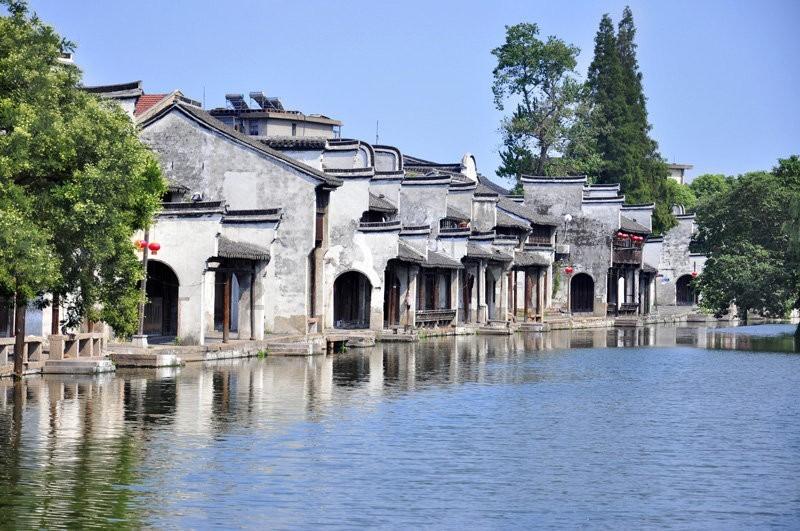 郭麒麟在演出的后台见到曹云金，打招呼只用两个字，怎么回事呢？